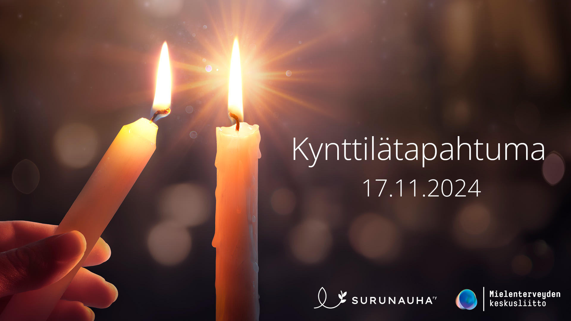 Kaksi sytytettyä kynttilää kohtaavat liekissä toisensa tummalla taustalla. Teksti Kynttilätapahtuma 17.11.2...